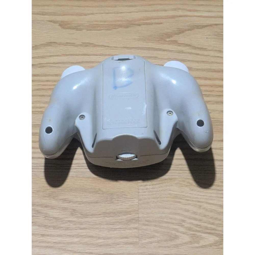 Nintendo GameCube WaveBird Wireless Controller Gray No Receiver Parts